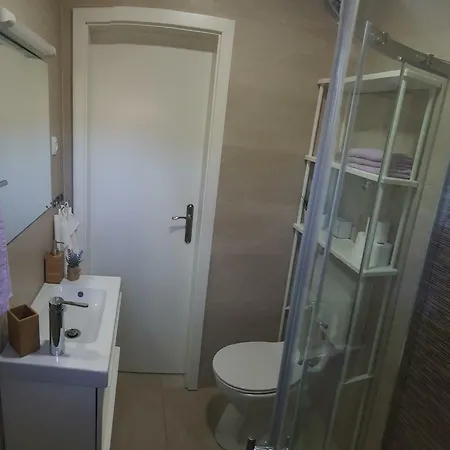 Lari Home Primosten Exterior photo